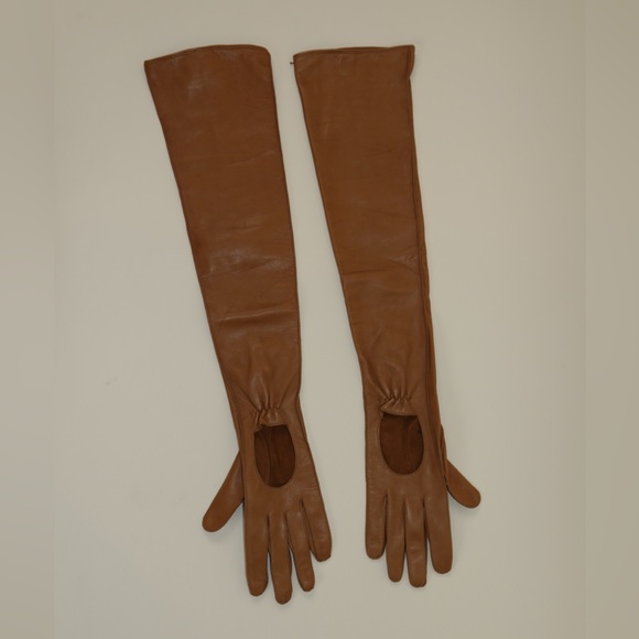 ‼️SALE‼️Prada Tan Over the Elbow Brown Cognac Leather Long Gloves - Picture 6 of 10